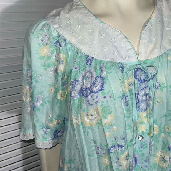 Vintage Simply Basic Pearl Snap House Dress Robe Size Large - Picture 2 of 12